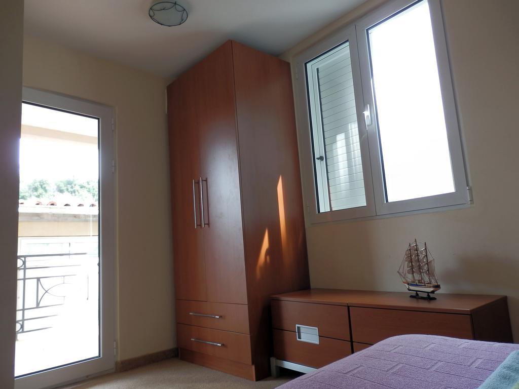 Apartments Esperanza Utjeha Ngoại thất bức ảnh