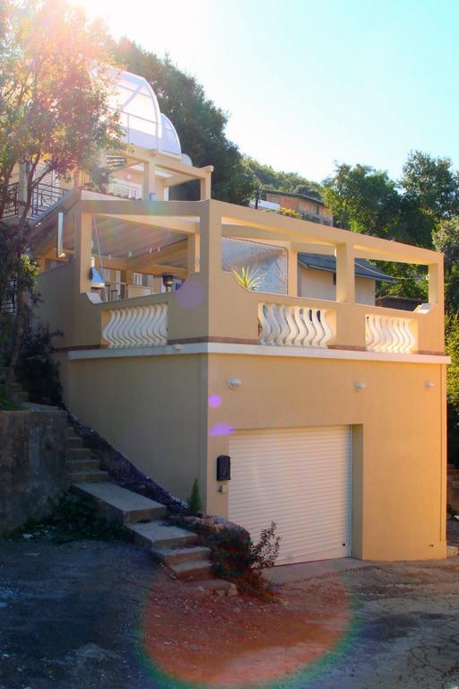 Apartments Esperanza Utjeha Ngoại thất bức ảnh